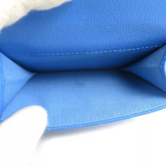 Auth CHANEL Matelasse Trifold Wallet Blue Leather/Silvertone - Picture 9 of 16